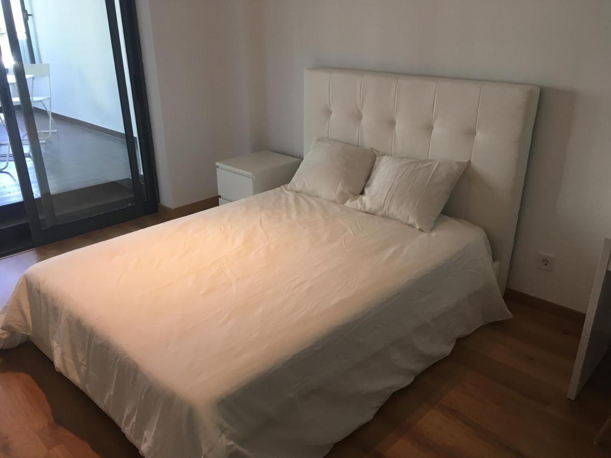 Bedrooms In Modern Guest House Алмада Экстерьер фото