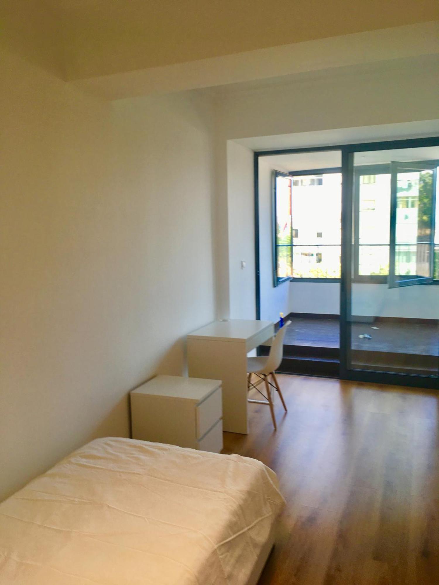 Bedrooms In Modern Guest House Алмада Экстерьер фото