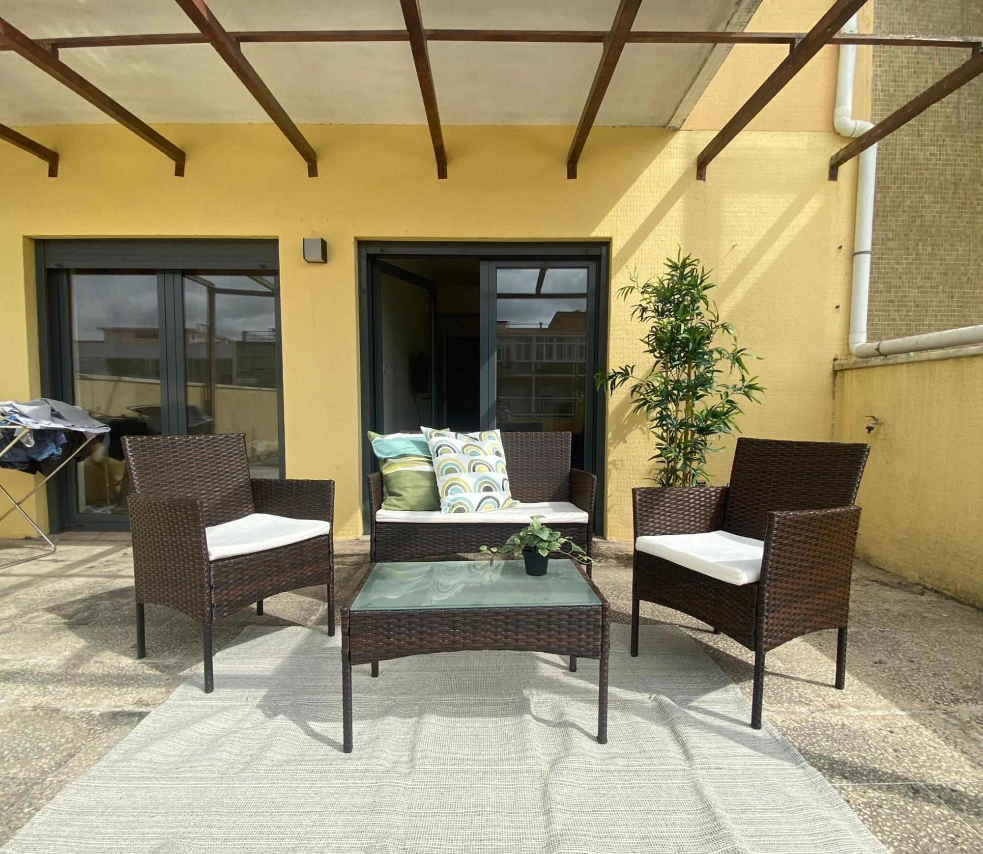 Bedrooms In Modern Guest House Алмада Экстерьер фото